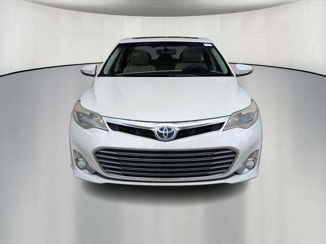 used 2014 Toyota Avalon Hybrid car, priced at $7,500