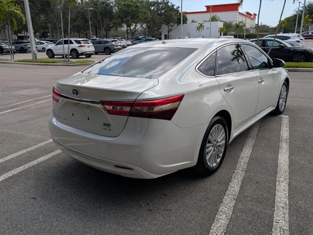 used 2014 Toyota Avalon Hybrid car, priced at $7,500
