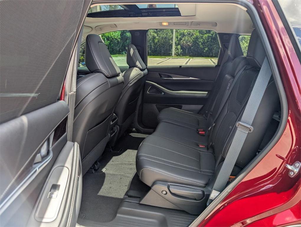 used 2025 INFINITI QX60 car, priced at $49,900