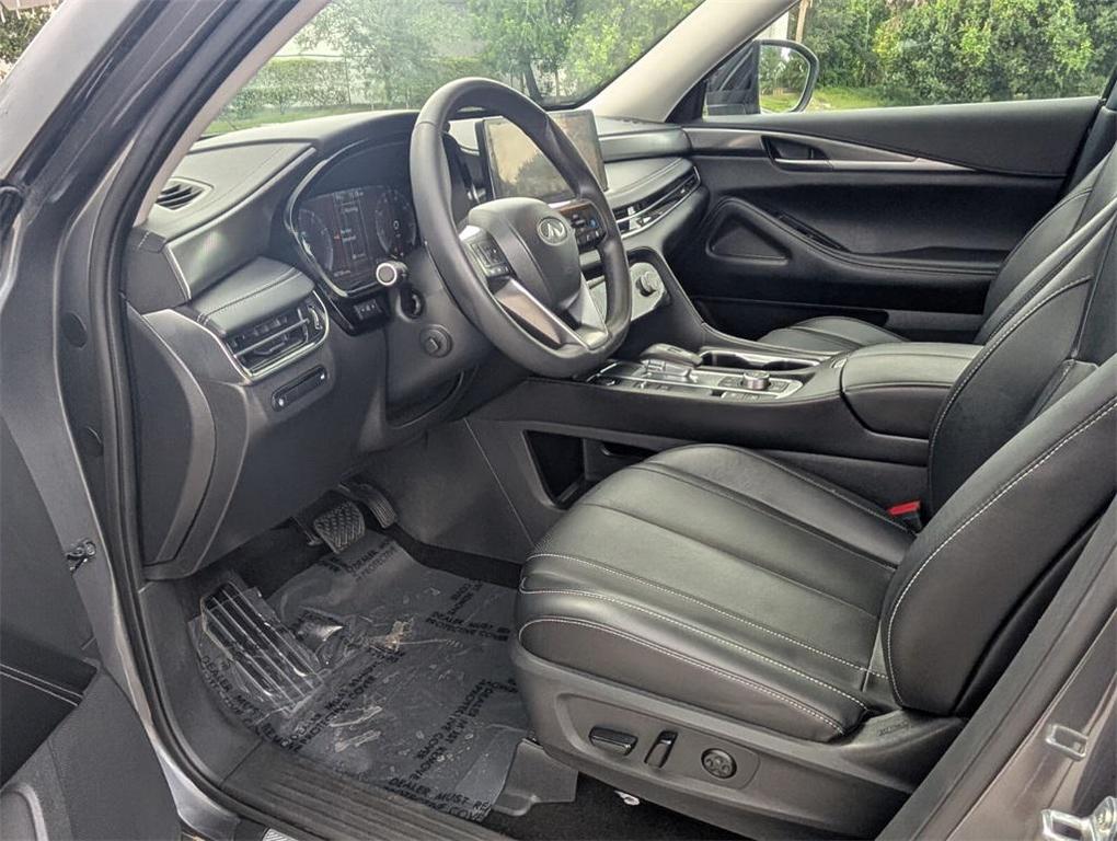 used 2024 INFINITI QX60 car, priced at $33,900
