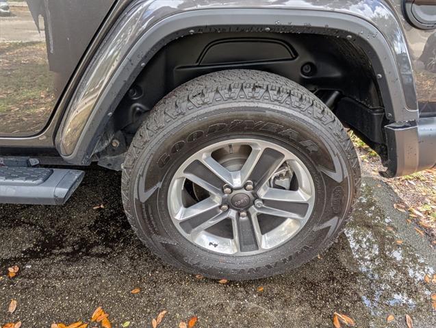 used 2022 Jeep Wrangler Unlimited car, priced at $35,100