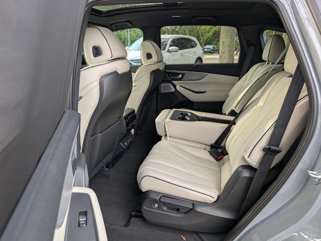 new 2025 Acura MDX car, priced at $70,250