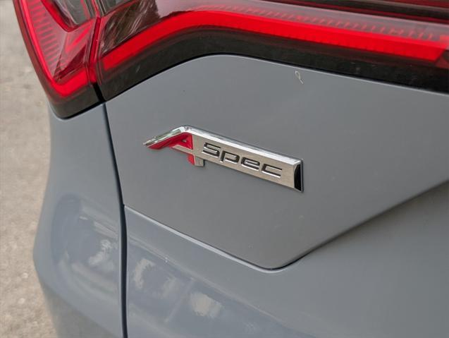 new 2025 Acura MDX car, priced at $70,250