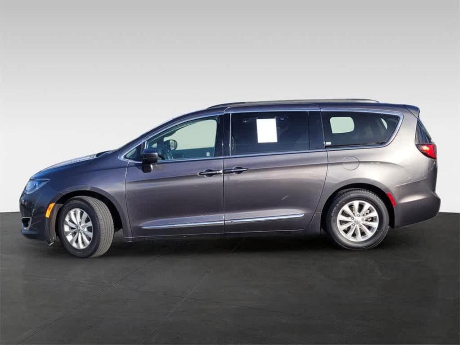 used 2017 Chrysler Pacifica car, priced at $14,523