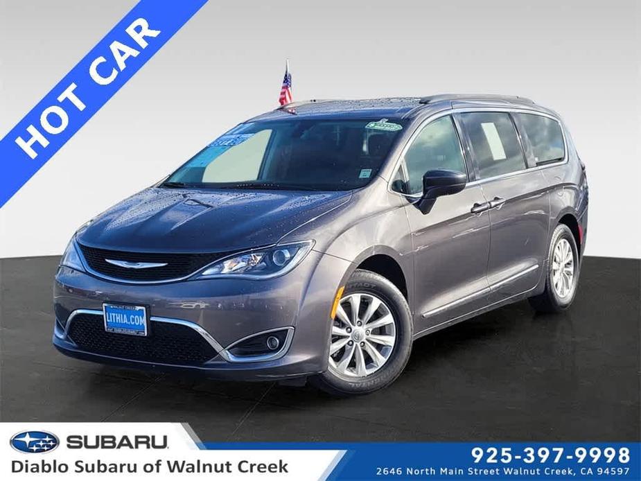 used 2017 Chrysler Pacifica car, priced at $15,860
