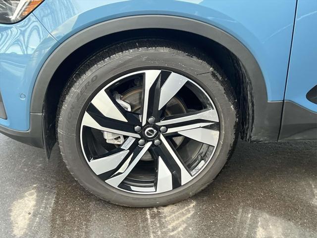 used 2024 Volvo XC40 car, priced at $40,413