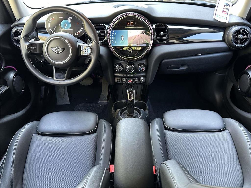 used 2023 MINI Hardtop car, priced at $23,900