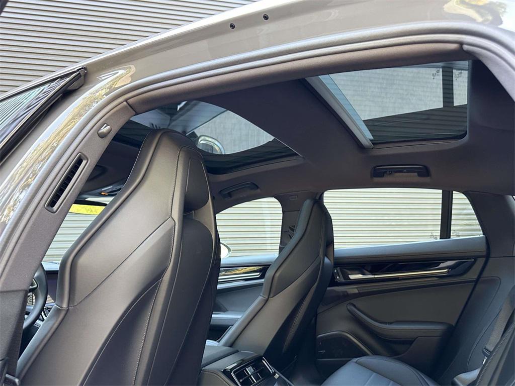 new 2025 Porsche Panamera car, priced at $139,735