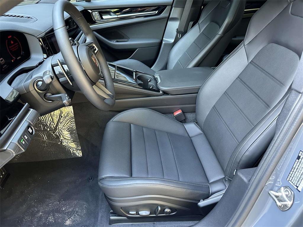 new 2025 Porsche Panamera car, priced at $139,735