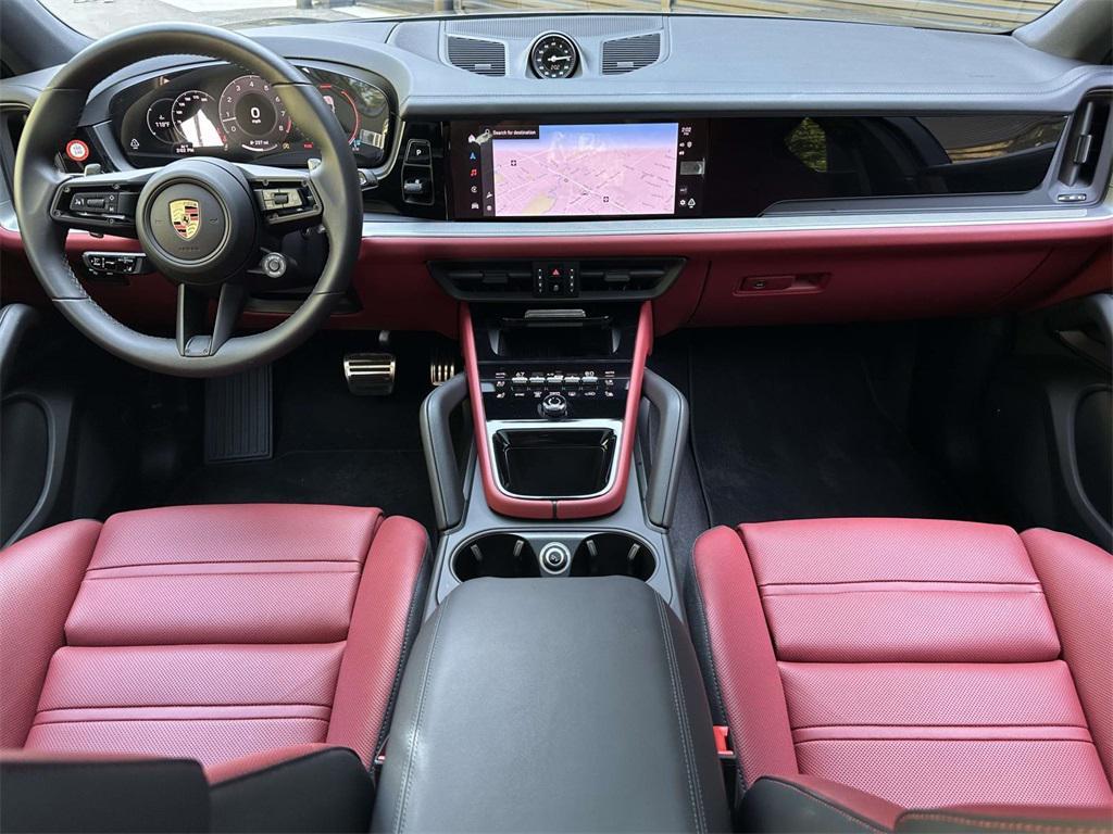 new 2025 Porsche Cayenne car, priced at $134,685