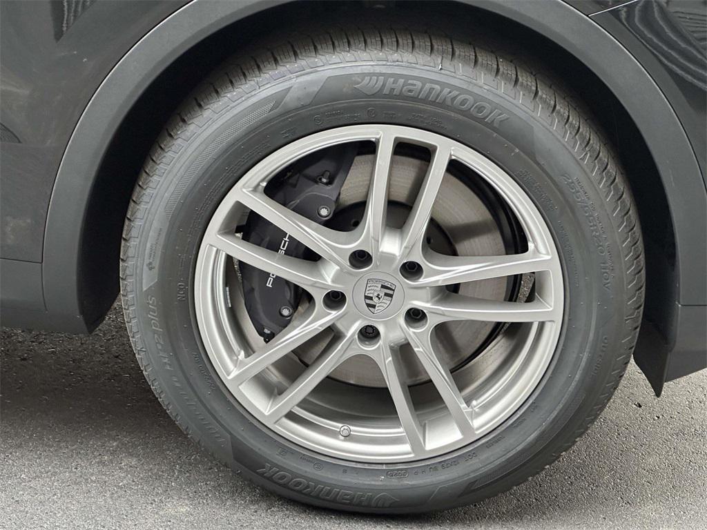 new 2026 Porsche Cayenne car, priced at $113,750