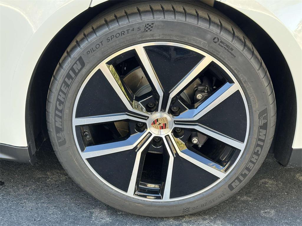 new 2026 Porsche Panamera car, priced at $134,620