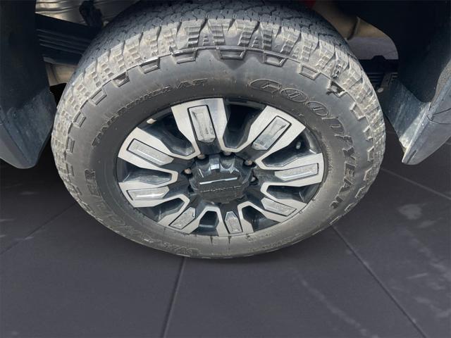 used 2025 GMC Sierra 2500 car, priced at $80,000
