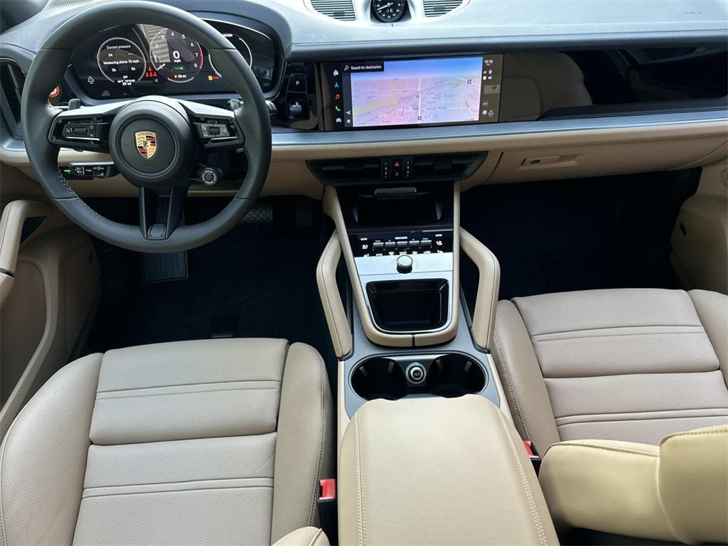 new 2025 Porsche Cayenne car, priced at $123,255