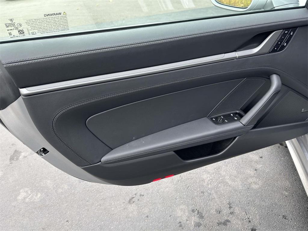 new 2026 Porsche 911 car, priced at $191,070