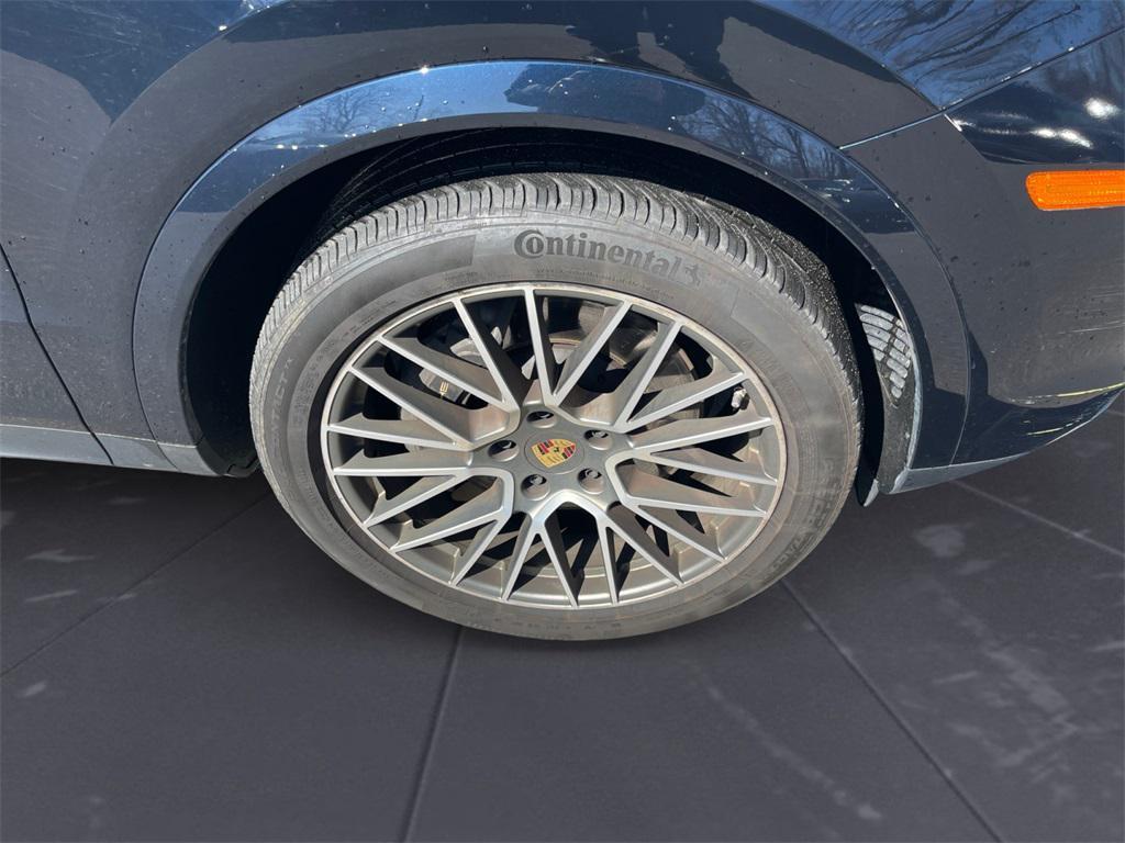 used 2023 Porsche Cayenne car, priced at $71,500