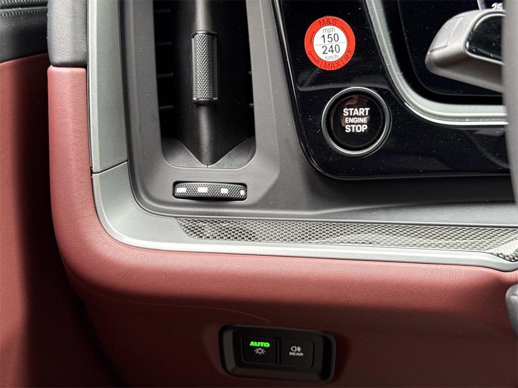 new 2025 Porsche Cayenne car, priced at $167,475