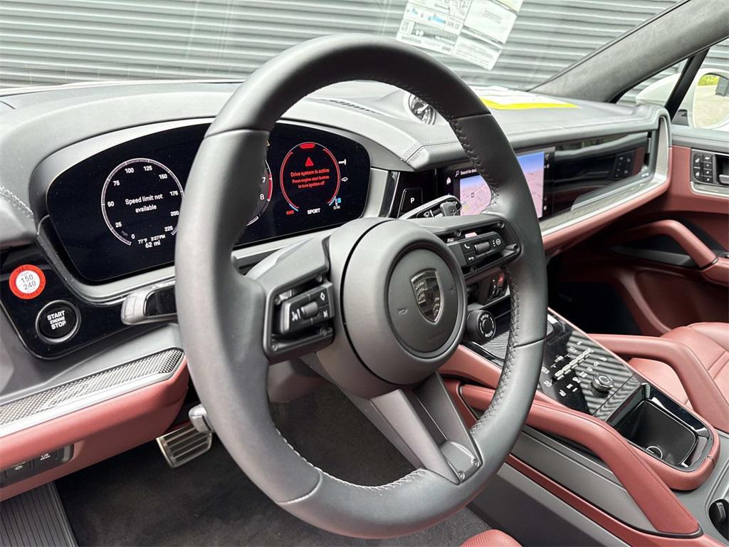 new 2025 Porsche Cayenne car, priced at $167,475