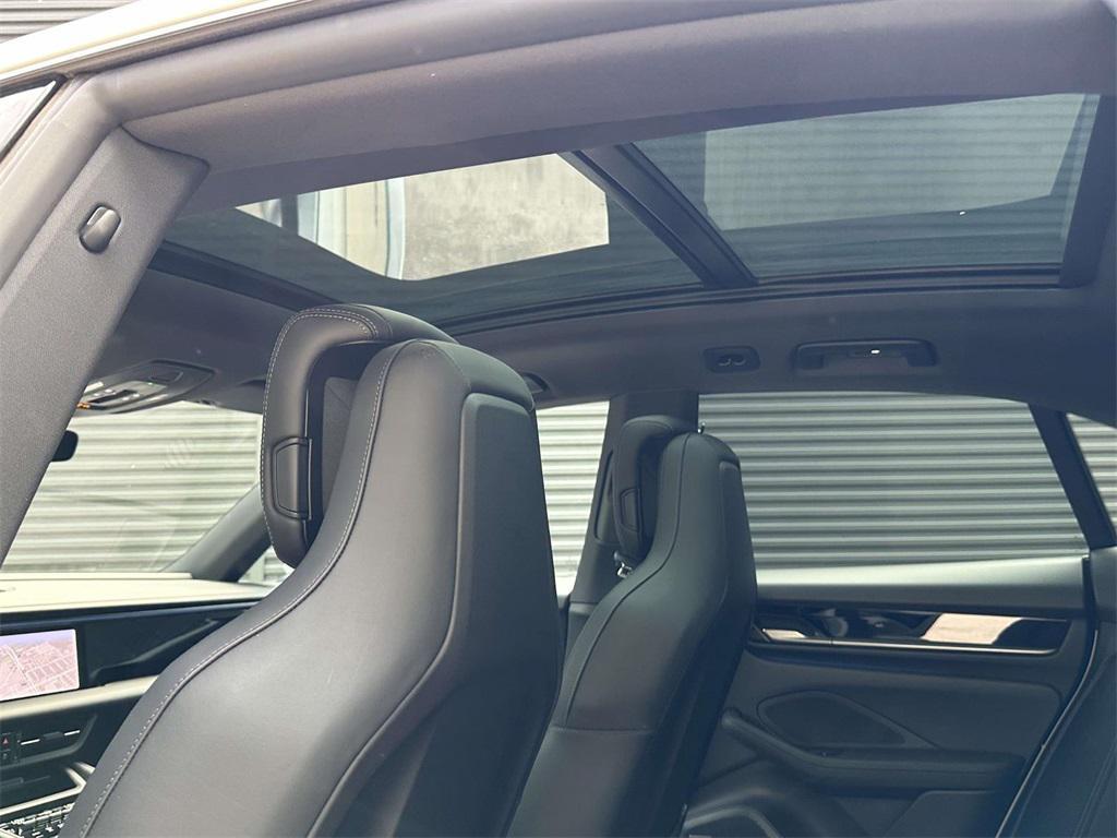 new 2025 Porsche Macan car, priced at $100,985