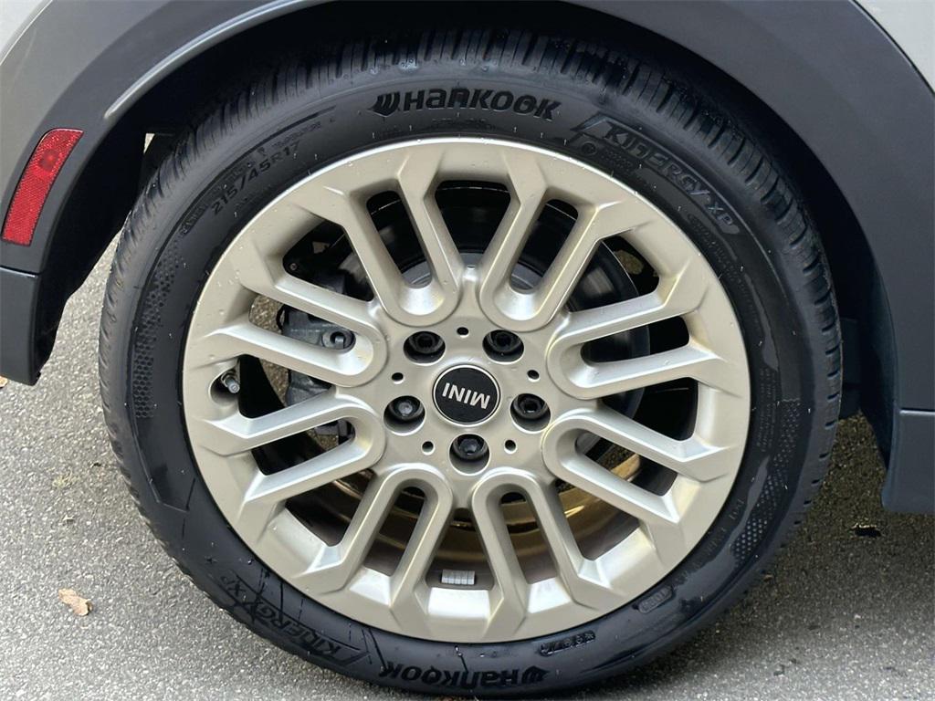 used 2025 MINI Hardtop car, priced at $30,850