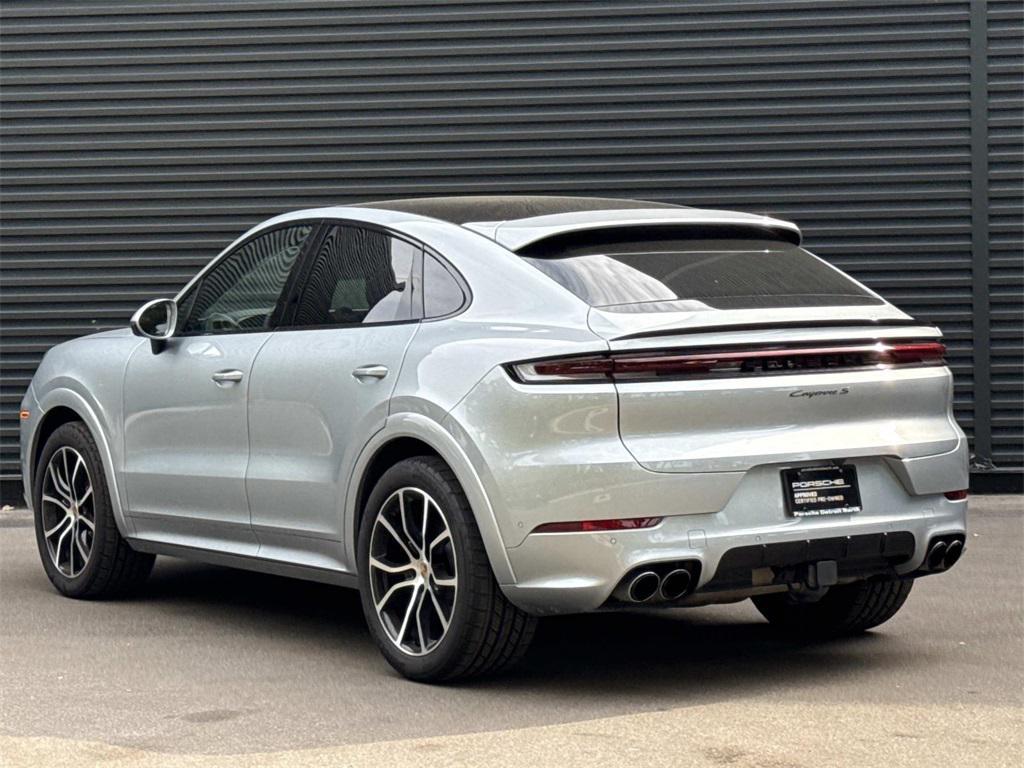 used 2025 Porsche Cayenne car, priced at $118,000