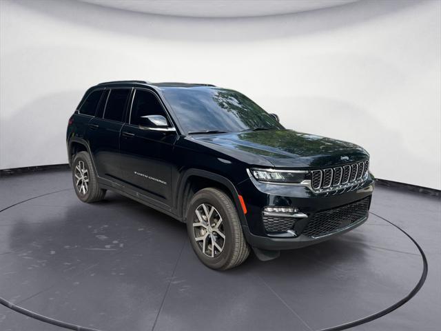 used 2024 Jeep Grand Cherokee car, priced at $38,832