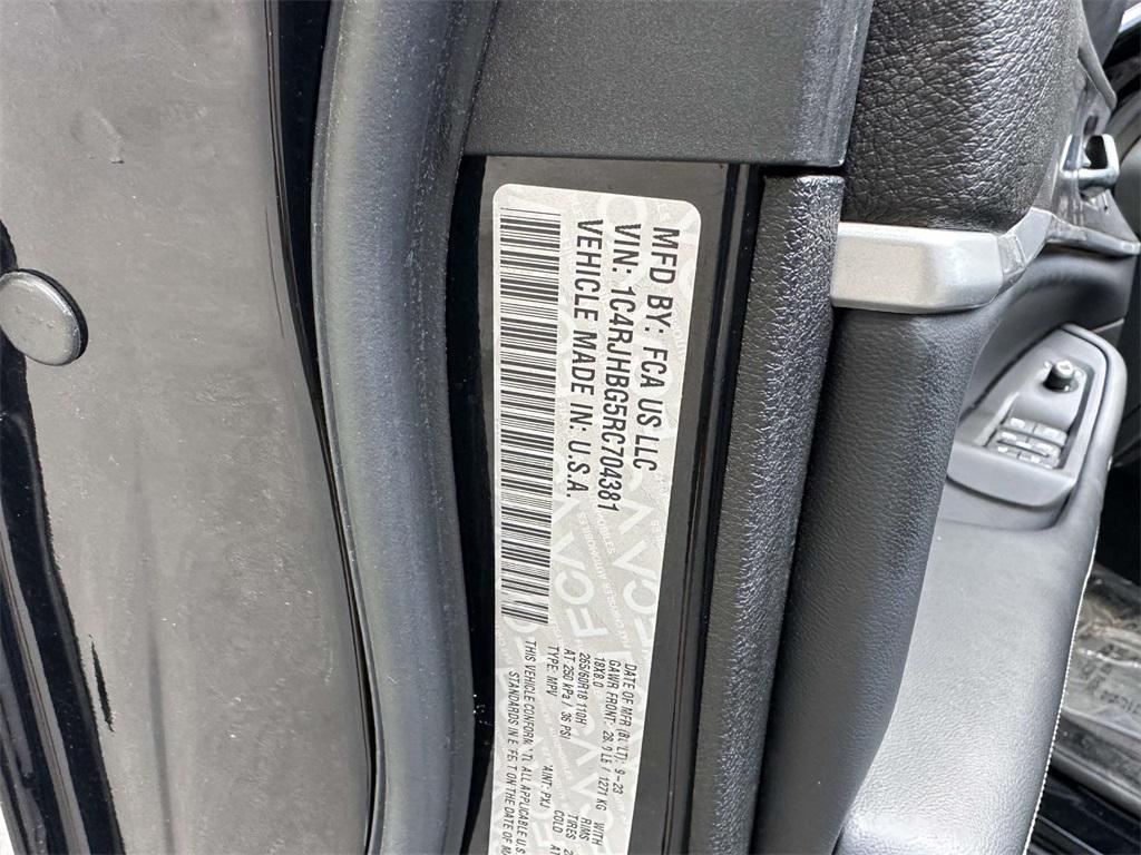 used 2024 Jeep Grand Cherokee car, priced at $35,312