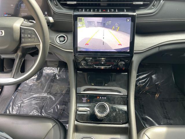 used 2024 Jeep Grand Cherokee car, priced at $38,832