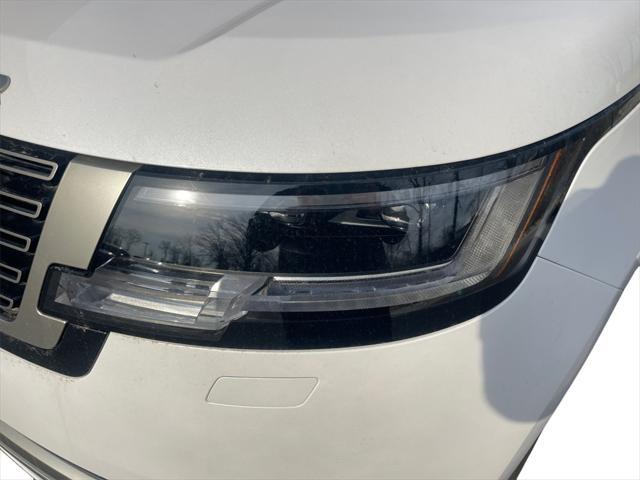 used 2022 Land Rover Range Rover car, priced at $99,832