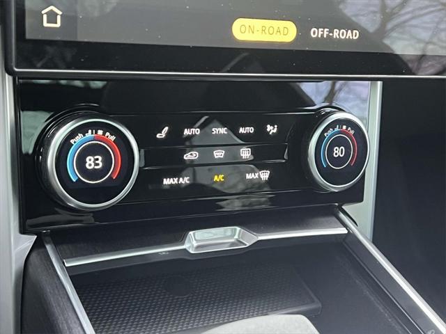 used 2022 Land Rover Range Rover car, priced at $99,832