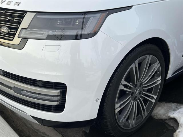 used 2022 Land Rover Range Rover car, priced at $99,832
