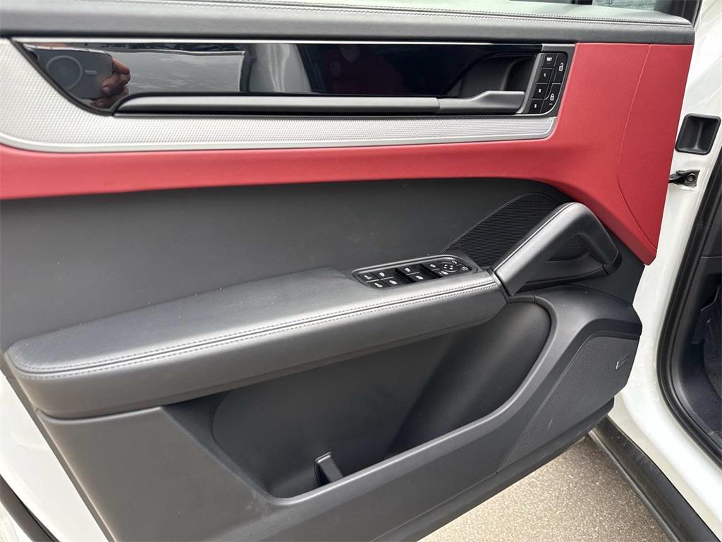 used 2025 Porsche Cayenne car, priced at $85,000