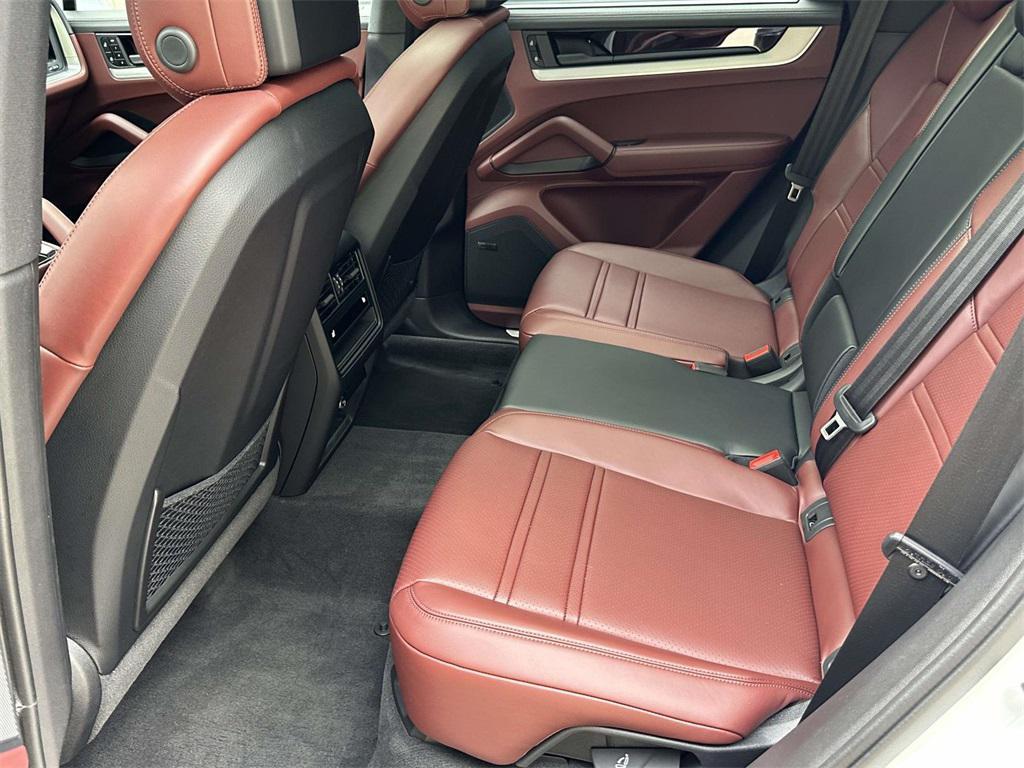 new 2025 Porsche Cayenne car, priced at $128,575