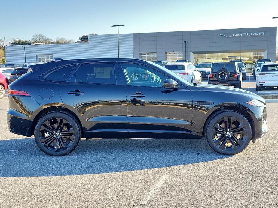 new 2024 Jaguar F-PACE car