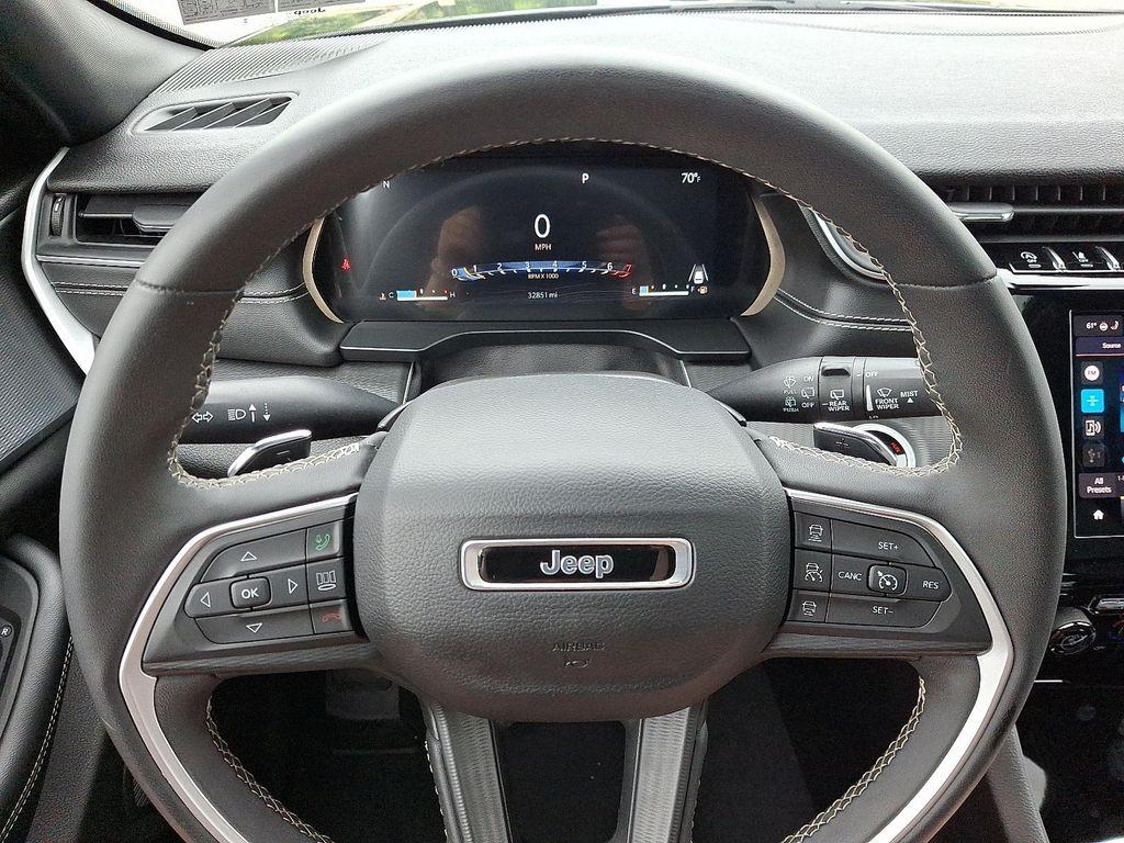 used 2023 Jeep Grand Cherokee car, priced at $31,390