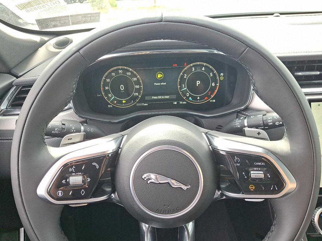new 2026 Jaguar F-PACE car