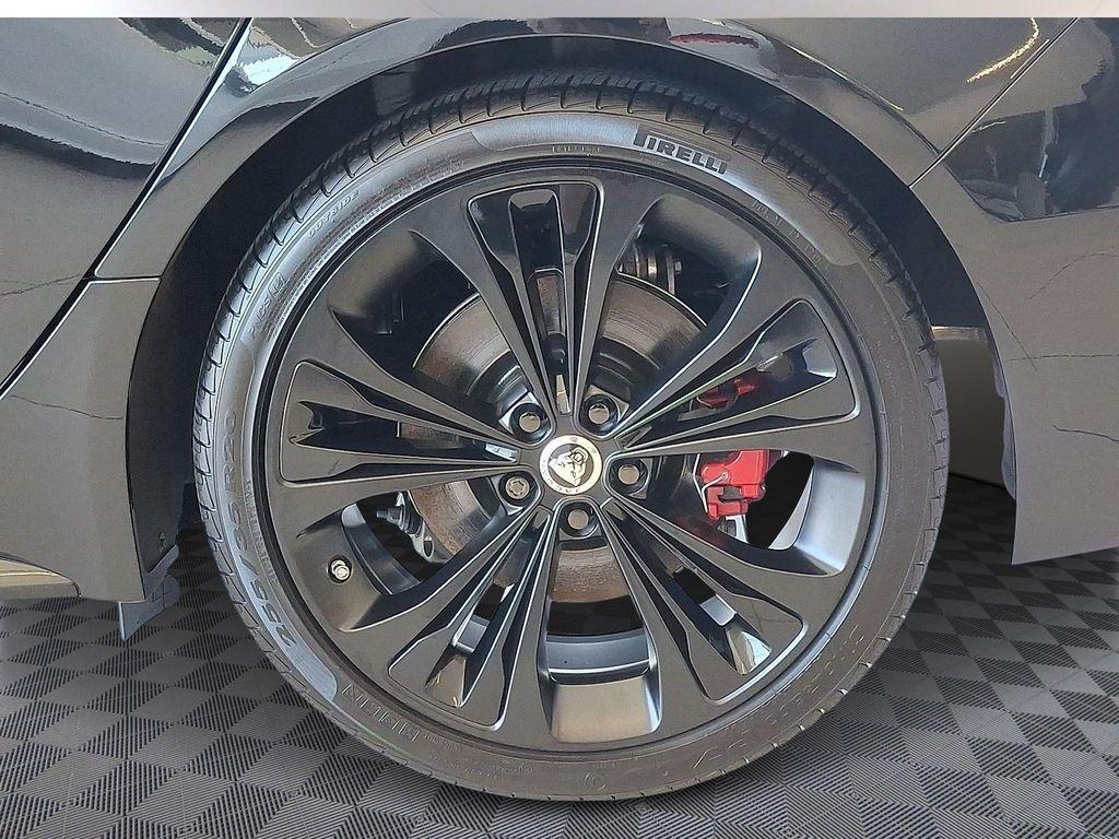 new 2024 Jaguar XF car