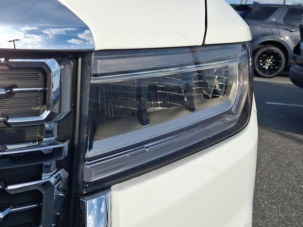 used 2022 GMC Acadia car, priced at $28,500