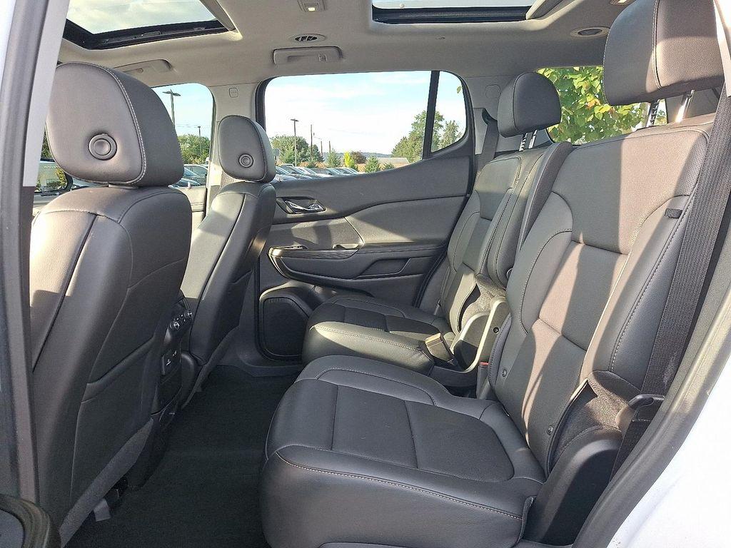 used 2022 GMC Acadia car, priced at $28,500