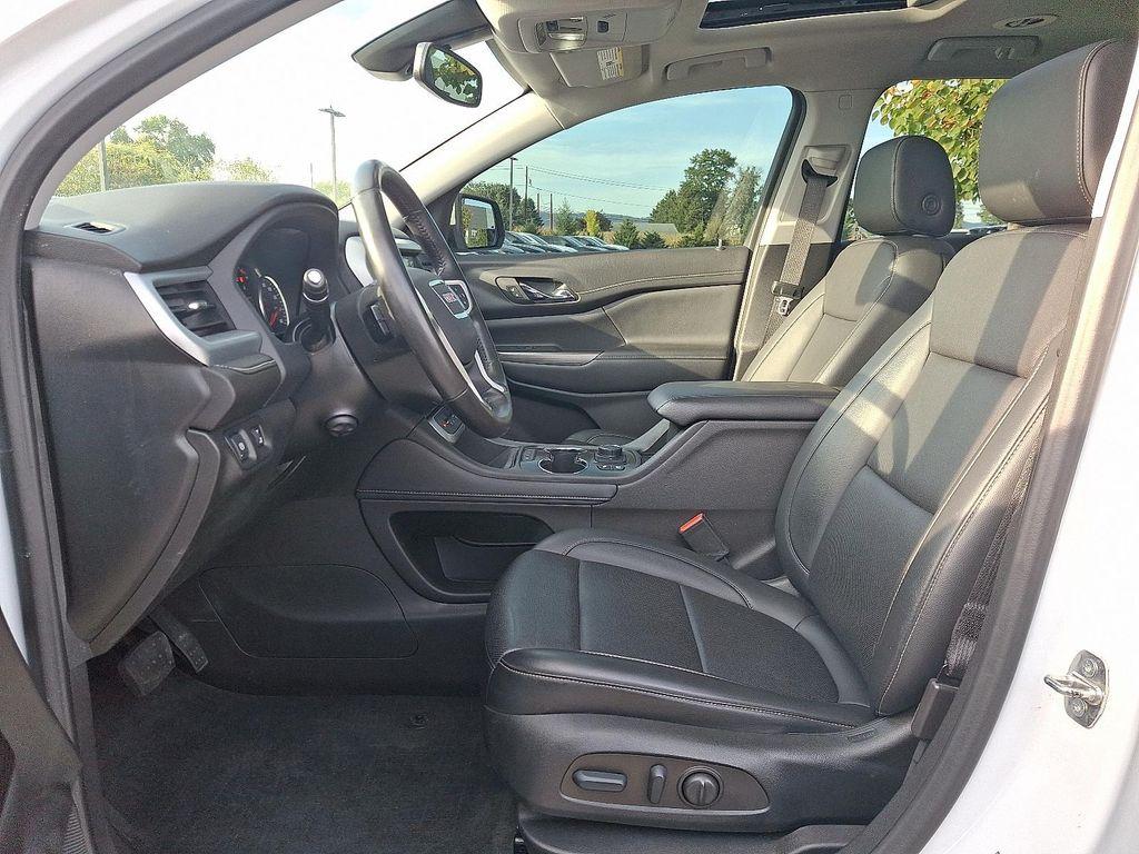 used 2022 GMC Acadia car, priced at $28,500