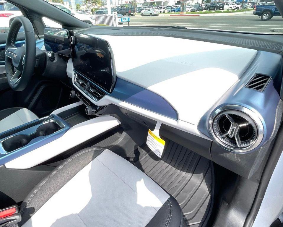 new 2026 Chevrolet Equinox EV car, priced at $42,365