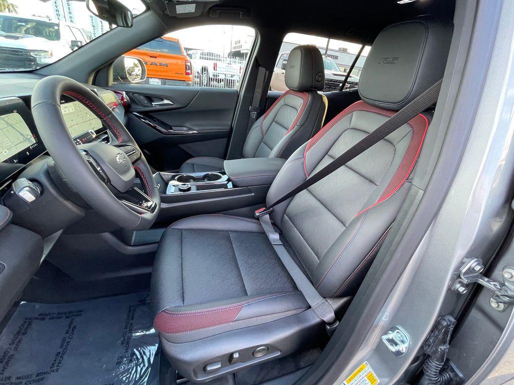 new 2026 Chevrolet Equinox car, priced at $35,495