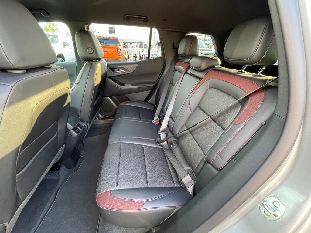 new 2026 Chevrolet Equinox car, priced at $35,495