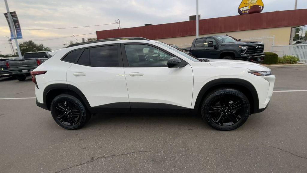 new 2026 Chevrolet Trax car, priced at $27,490