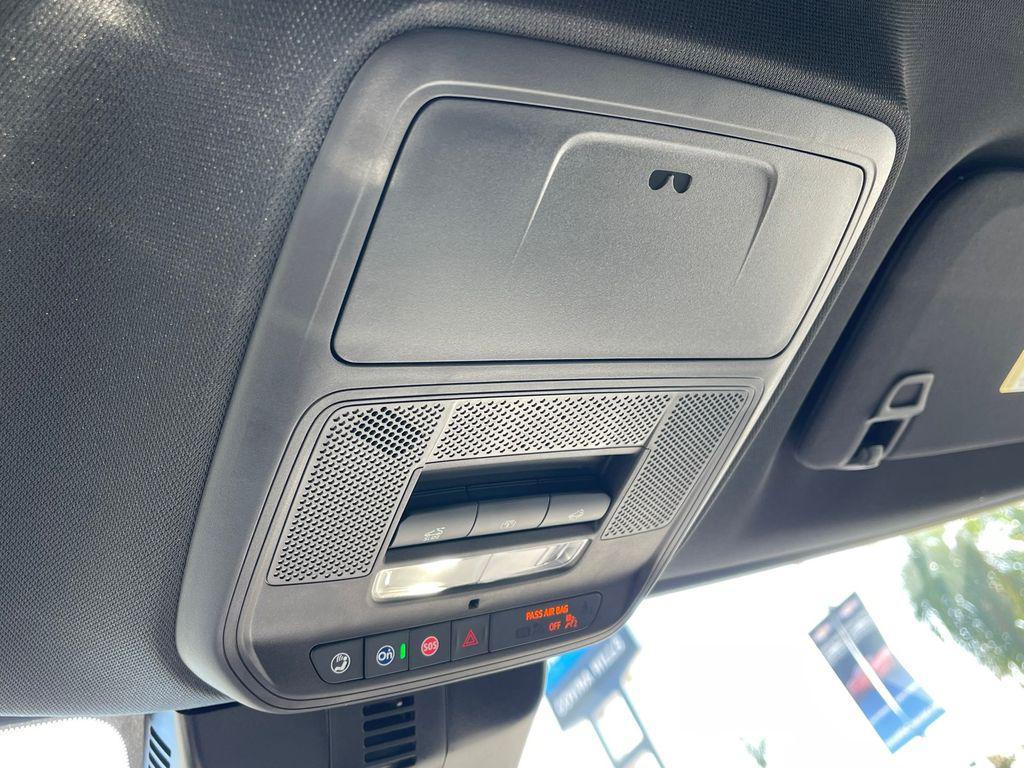 new 2025 Chevrolet Traverse car, priced at $45,985