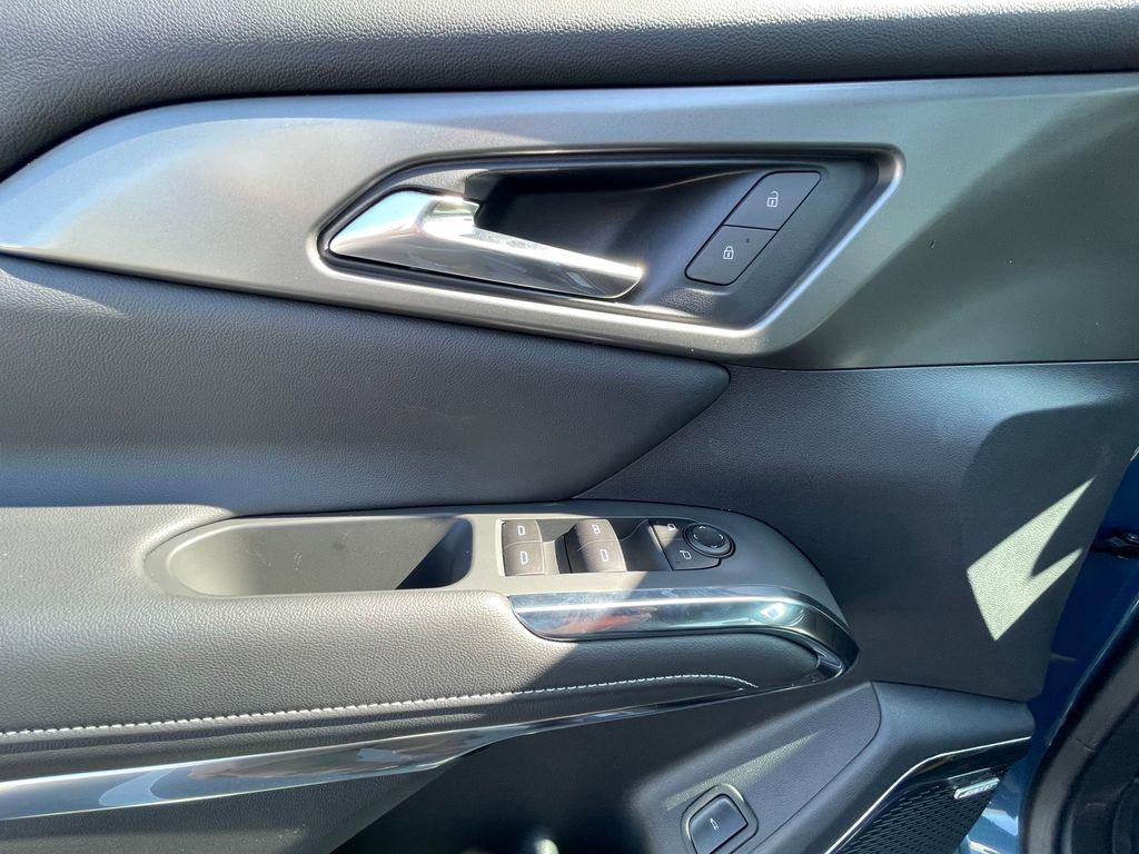 new 2025 Chevrolet Traverse car, priced at $45,985