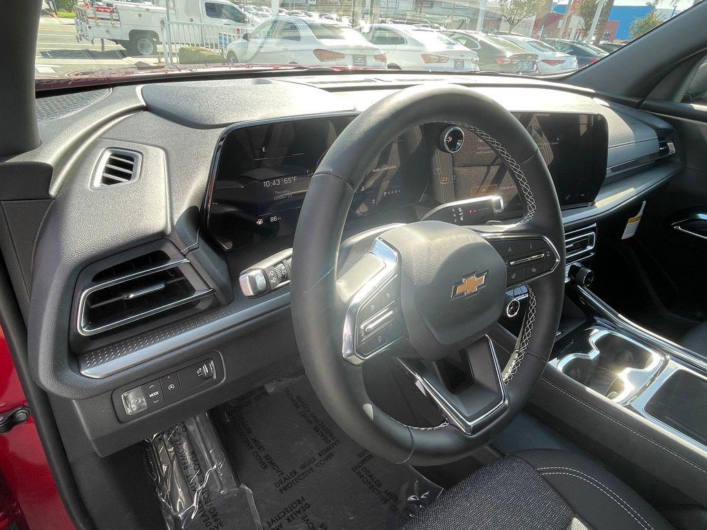 new 2025 Chevrolet Traverse car, priced at $41,995