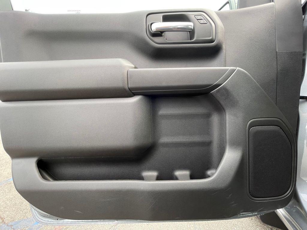 new 2026 Chevrolet Silverado 1500 car, priced at $34,995