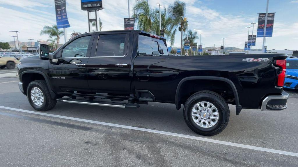 new 2025 Chevrolet Silverado 3500 car, priced at $79,690