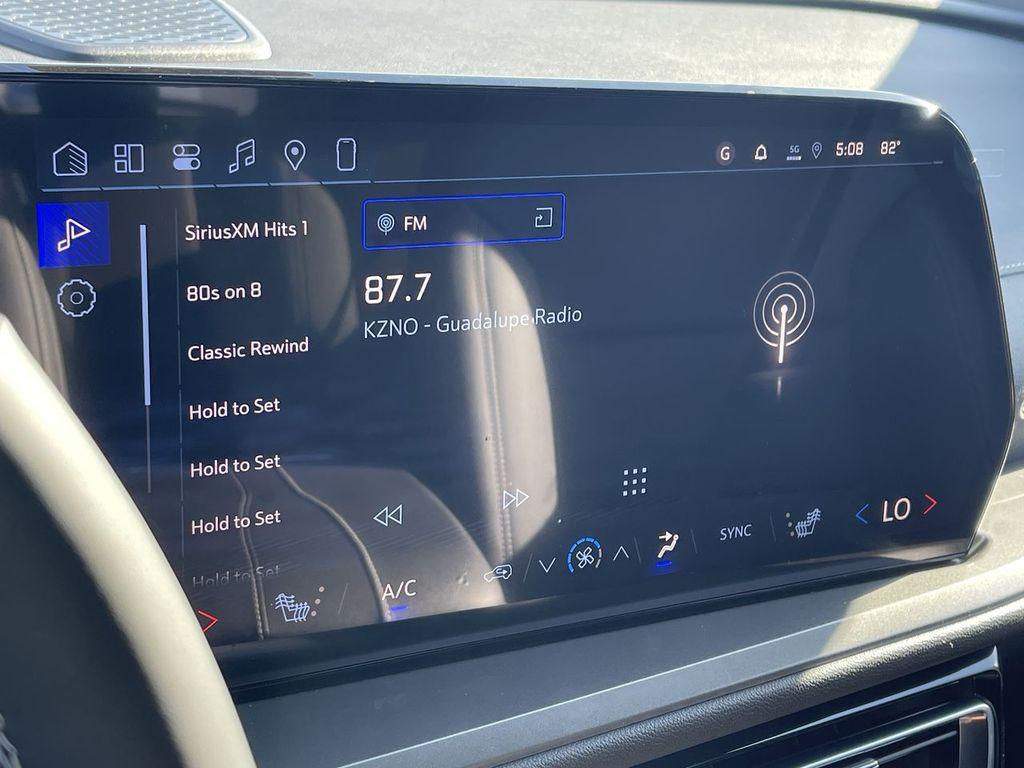 new 2026 Chevrolet Traverse car, priced at $53,030